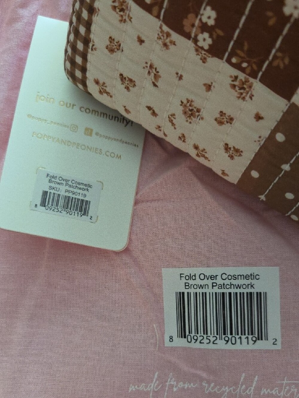 Poppy & Peonies Quilted Patchwork Fold Over Cosmetic Pouch in Brown and Cream - Picture 2 of 4